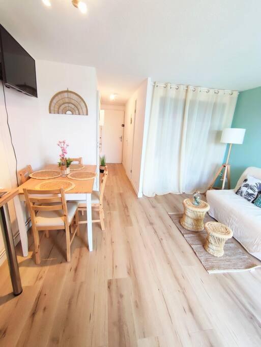 L'Escapade : Charmant T2 -Parking Gratuit, Piscine, Wifi, Clim Груиссан Экстерьер фото